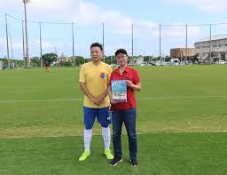 霍伊伦德：从曼联到那不勒斯的传奇转变