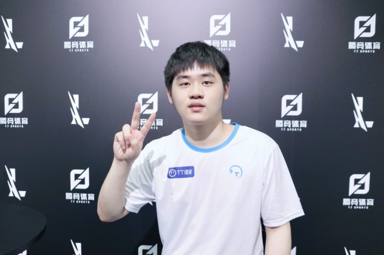 现代体育管 现代体育管